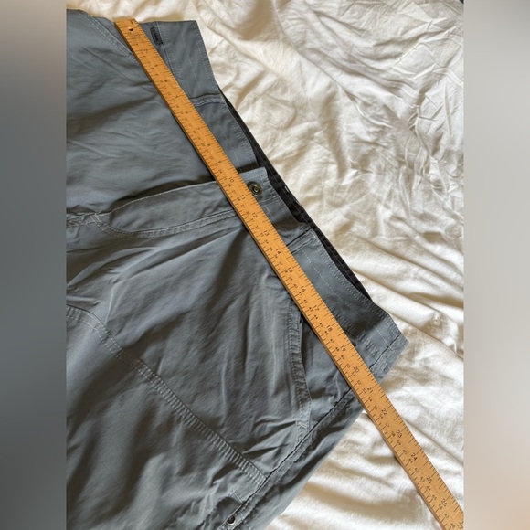 KUHL men’s renegade pants size 40x30 grey outdoor hiking - Picture 9 of 12